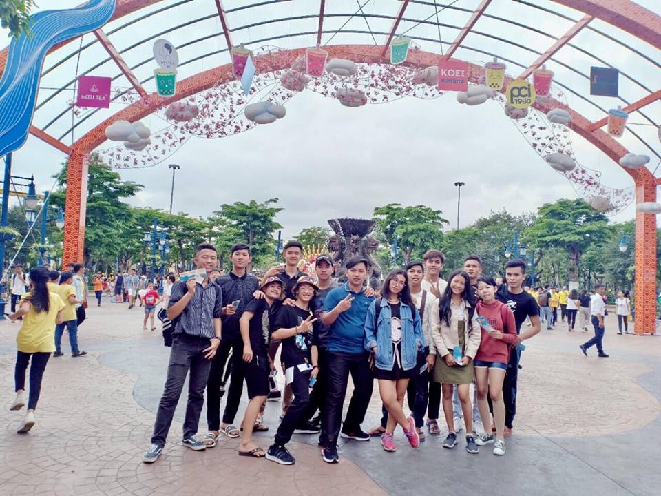 Chyến du lịch, dã ngoại hè 2019 của sinh viên Lào và Campuchia